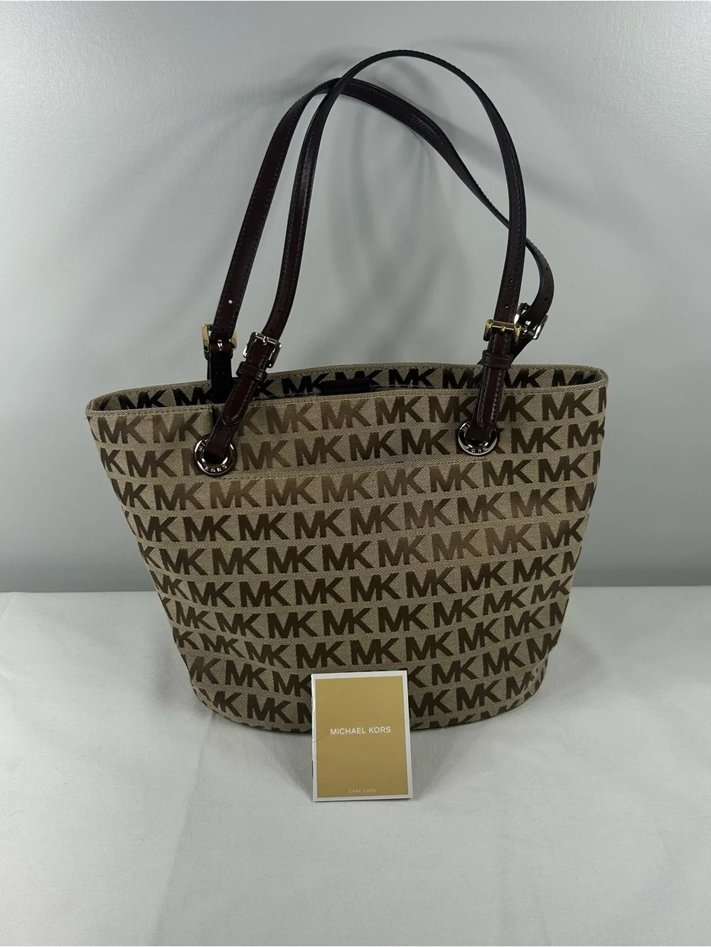 Michael Kors Jet Set Signature Jacquard Medium Tote Bag Tan 38T2XTTT2J EUC